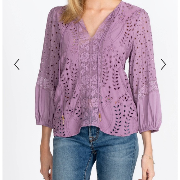 Johnny Was NWT
JANINE PEASANT TOP w/ Cami
Sz M 
Length 25”
P2P 20” - Picture 1 of 6